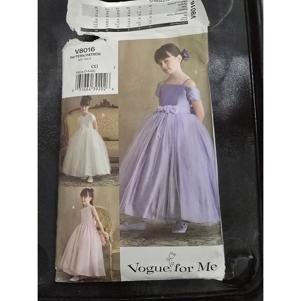 Vogue V8016 Childrens Dress Sewing Pattern Size 5-6-6X Flower Girl‎ Gown Formal